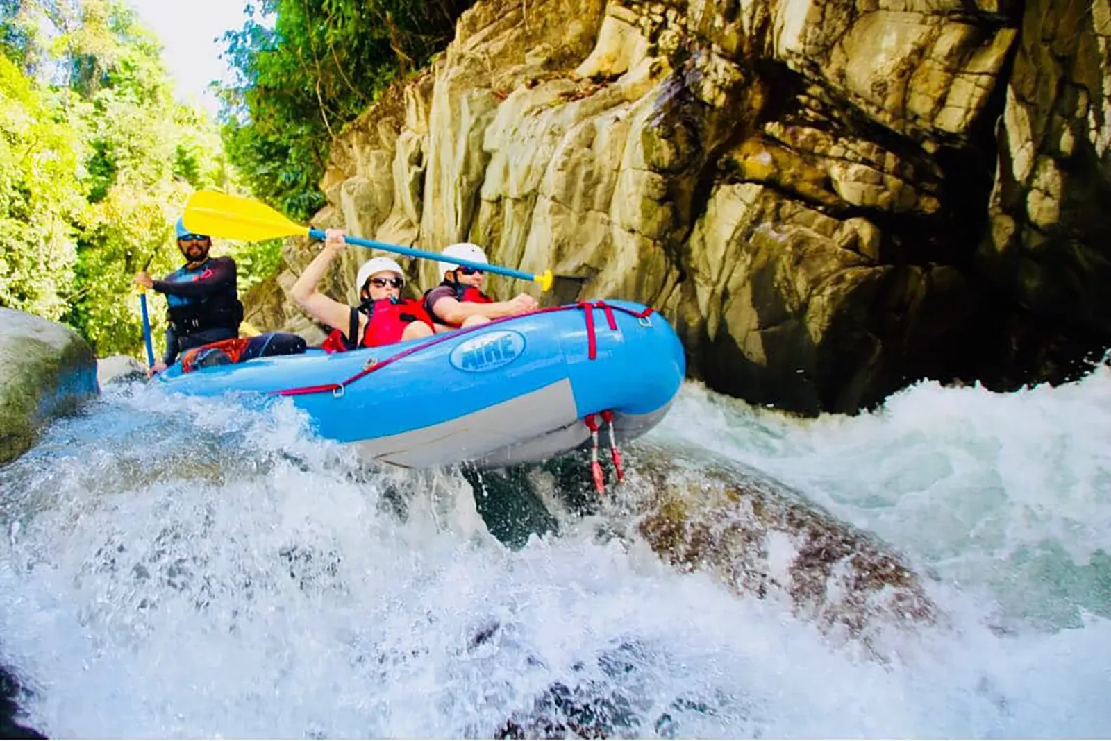 El Chorro Rafting (Class IV)